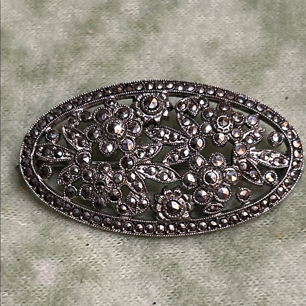 Vintage-Silver Floral Marcasite Oval Brooch - Women Accessories